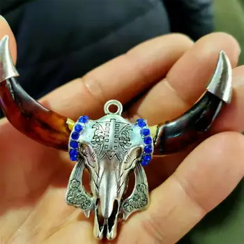 Kinija Tibeto Sidabro Perlas Dantų Pasisekė Zodiako Gyvūnų Bull Amuletas Pakabukas 0